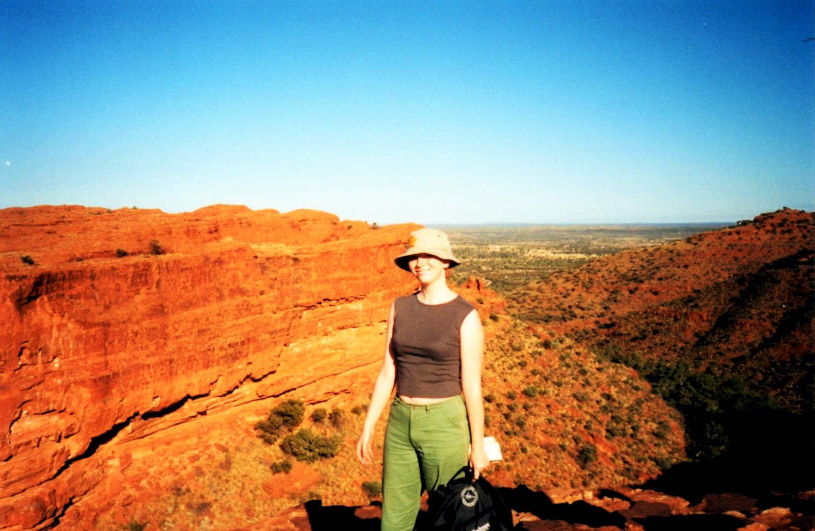 Hiking at Kings Canyon NT Australia