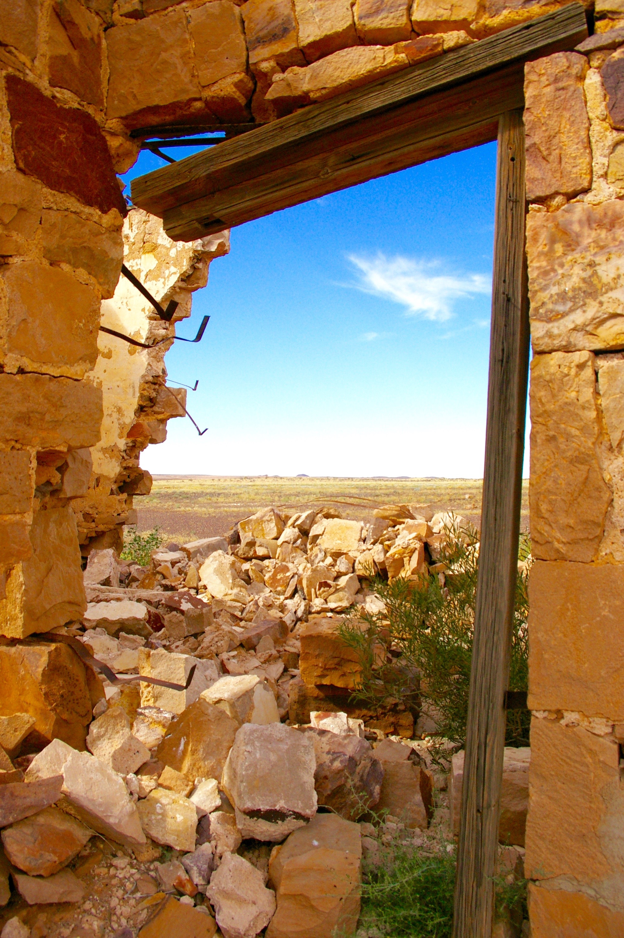 Station ruins -® Melinda Barlow